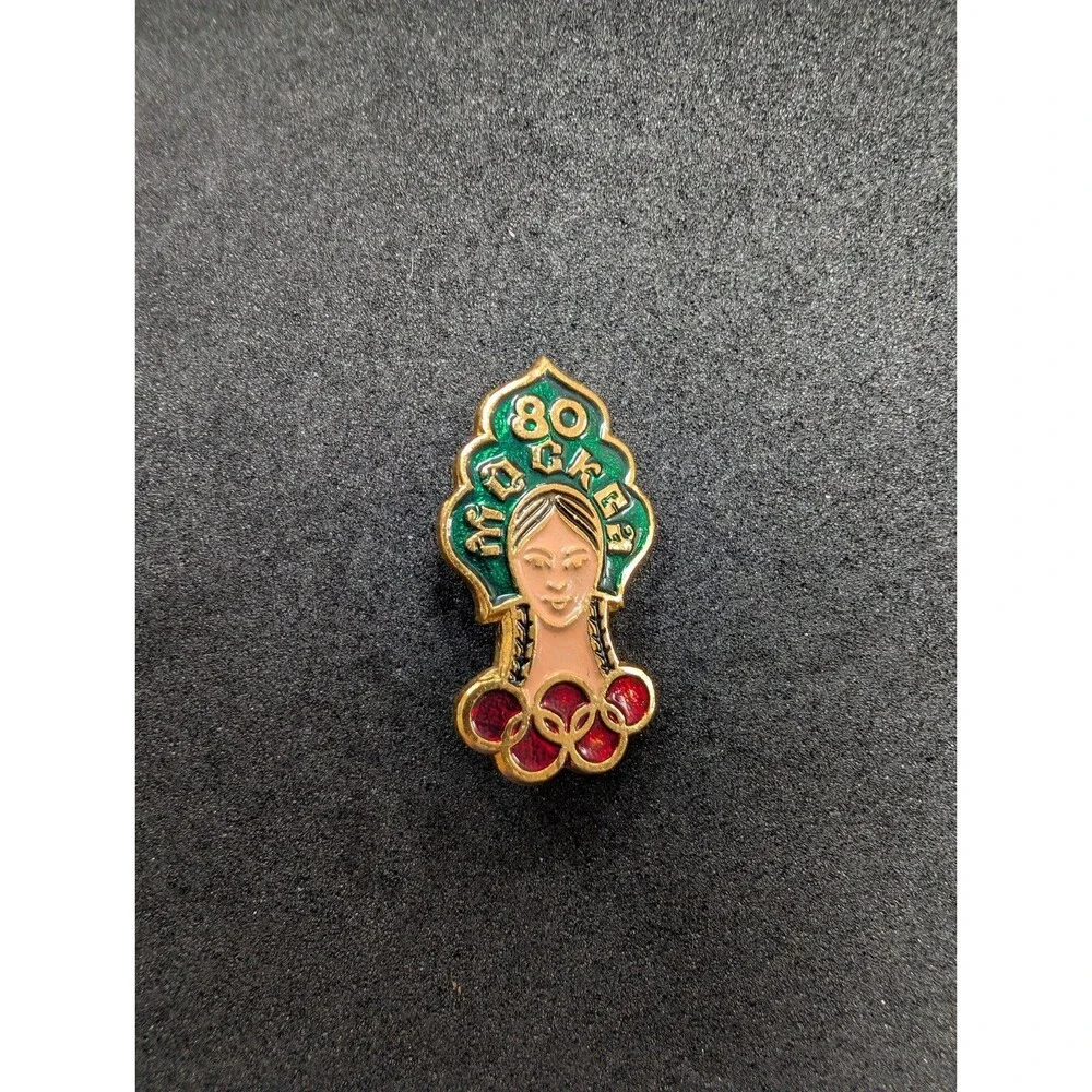 Vintage USSR Moscow 1980 Russian Girl Kokoshnik Olympic Enamel Pin Badge